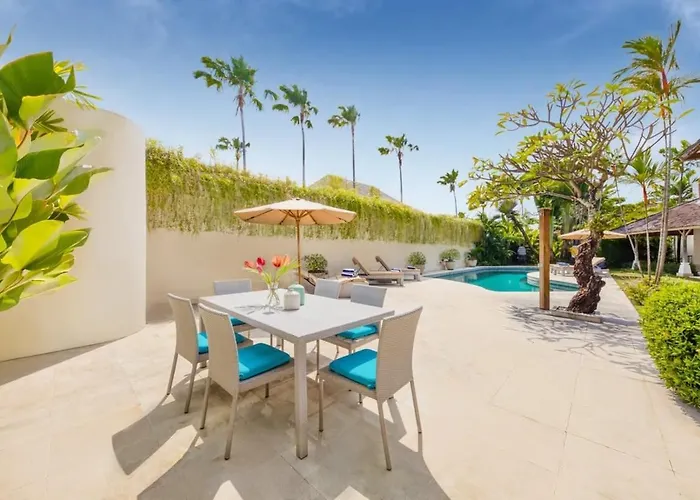 Villa Manhattan - Luxurious 4 Bdr Villa, Huge Pool
