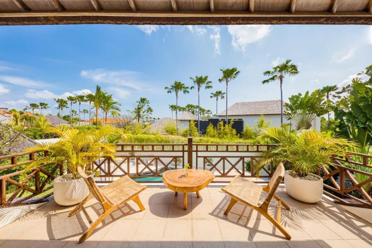 Villa Manhattan - Luxurious 4 Bdr Villa, Huge Pool Seminyak (Bali)