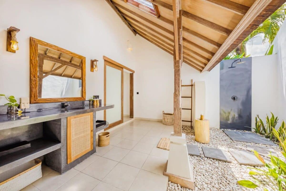 Manhattan - Luxurious 4 Bdr Villa, Huge Pool Villa Seminyak (Bali)