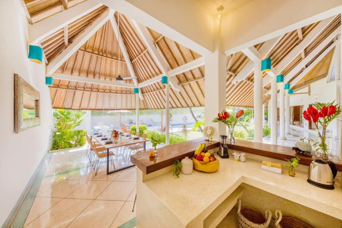 Manhattan - Luxurious 4 Bdr Villa, Huge Pool Villa Seminyak (Bali)