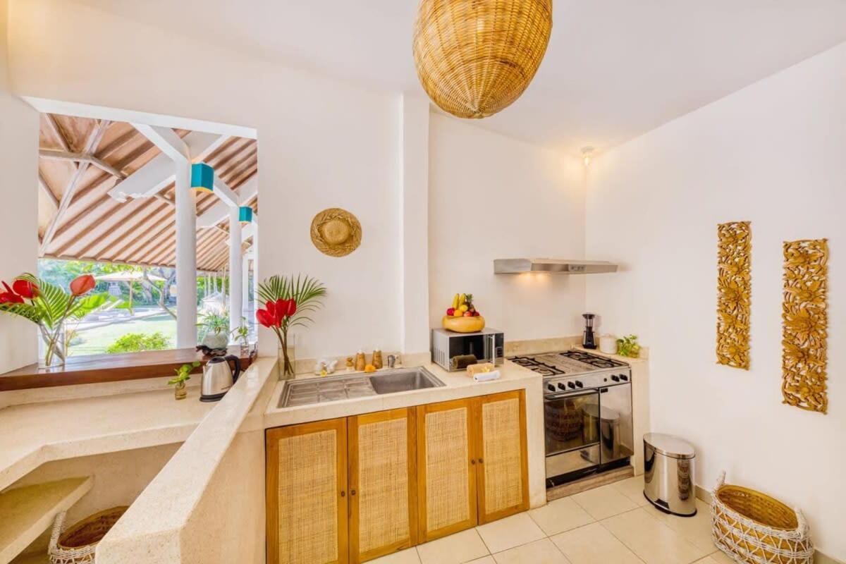 Manhattan - Luxurious 4 Bdr Villa, Huge Pool Villa Seminyak (Bali)