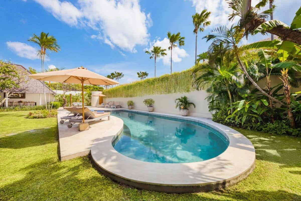 Manhattan - Luxurious 4 Bdr Villa, Huge Pool Villa *